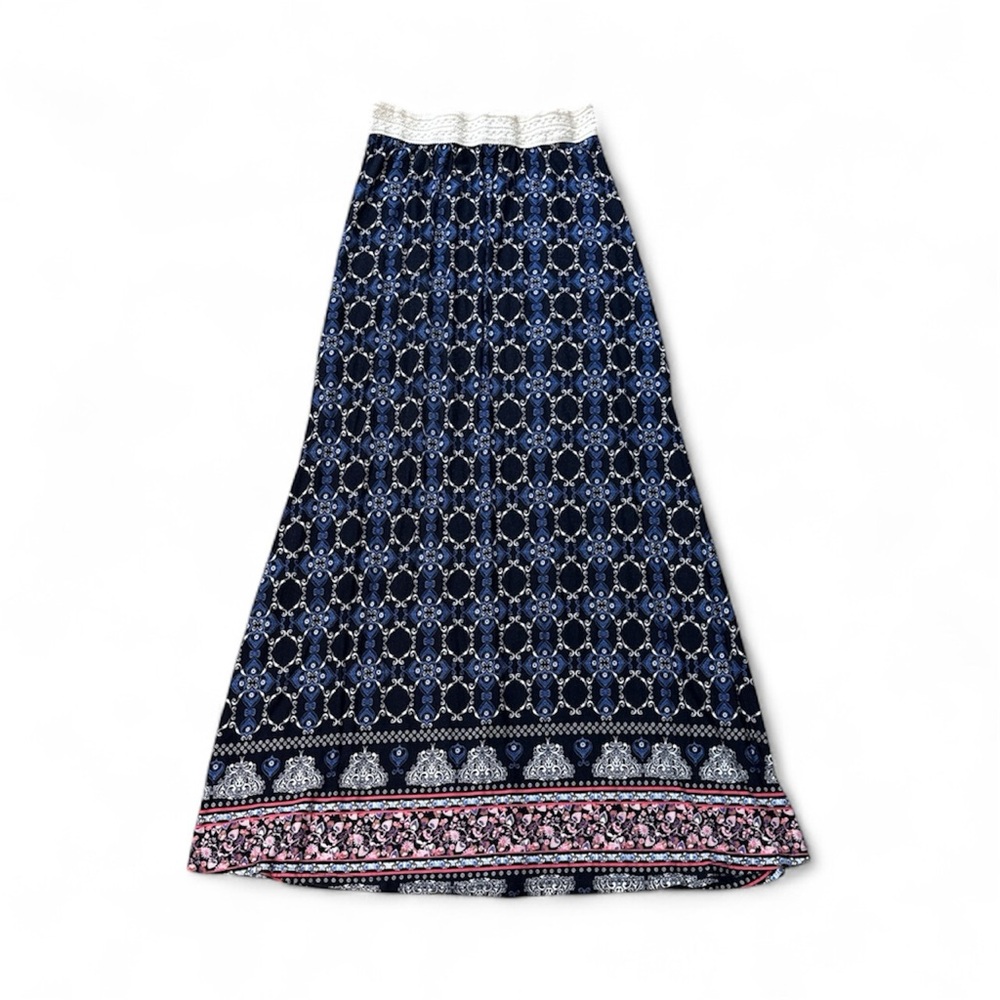 Chic Navy Patterned Maxi Skirt